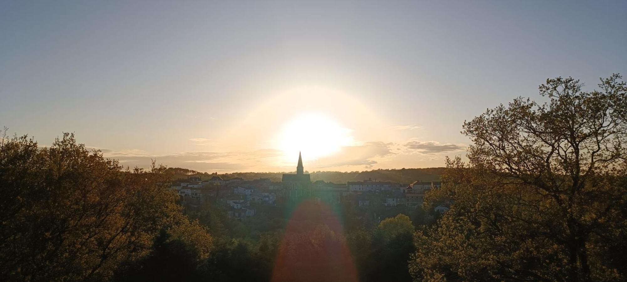 Gite De Charme Atypique Vue Panoramique Montrevault Eksteriør bilde